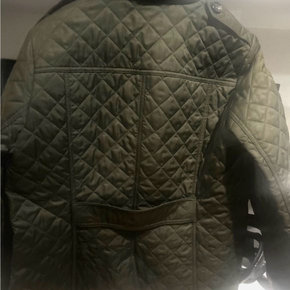 New Authentic Burberry Quilted Jacket - Dark Green - Picture 2 of 6